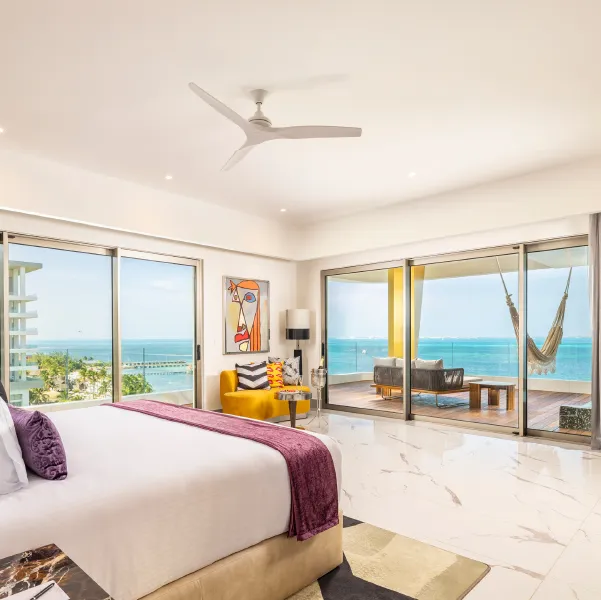 Suites de Lujo con Jacuzzis Privados